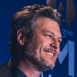 Blake Shelton | biog.com