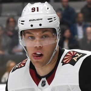 Taylor Hall | biog.com